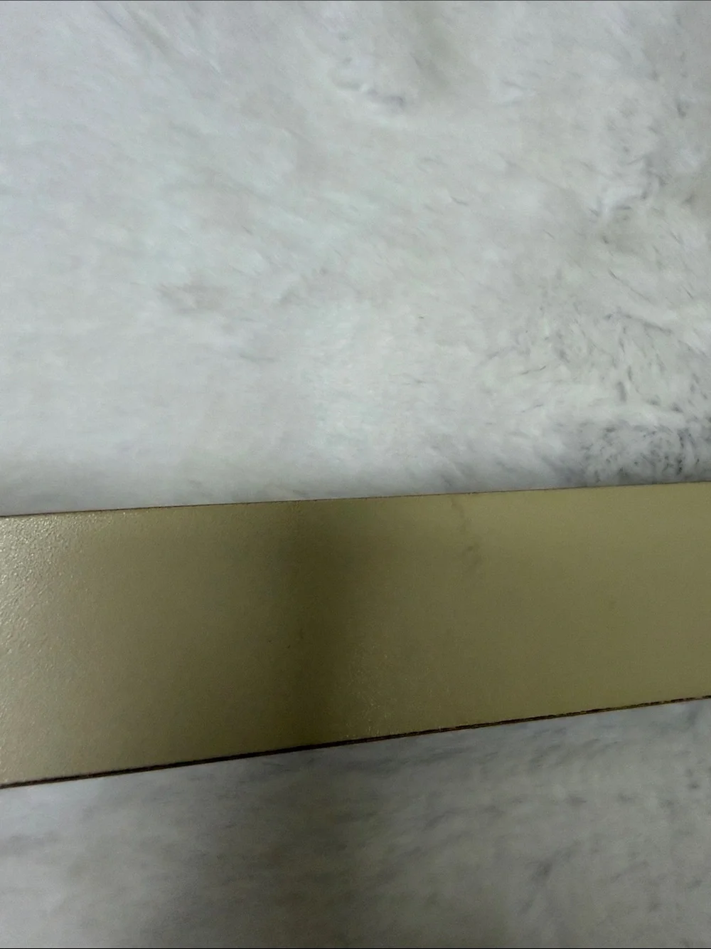 Gucci Ivory Leather Belt with Gold G Buckle